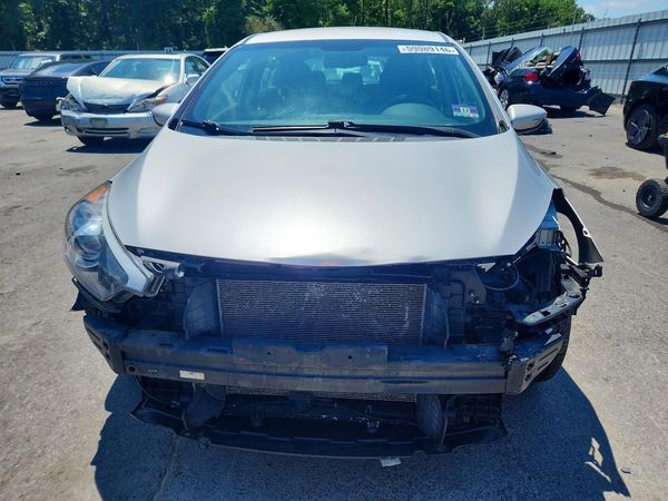 2016 KIA FORTE GL (Middle-Low Grade)