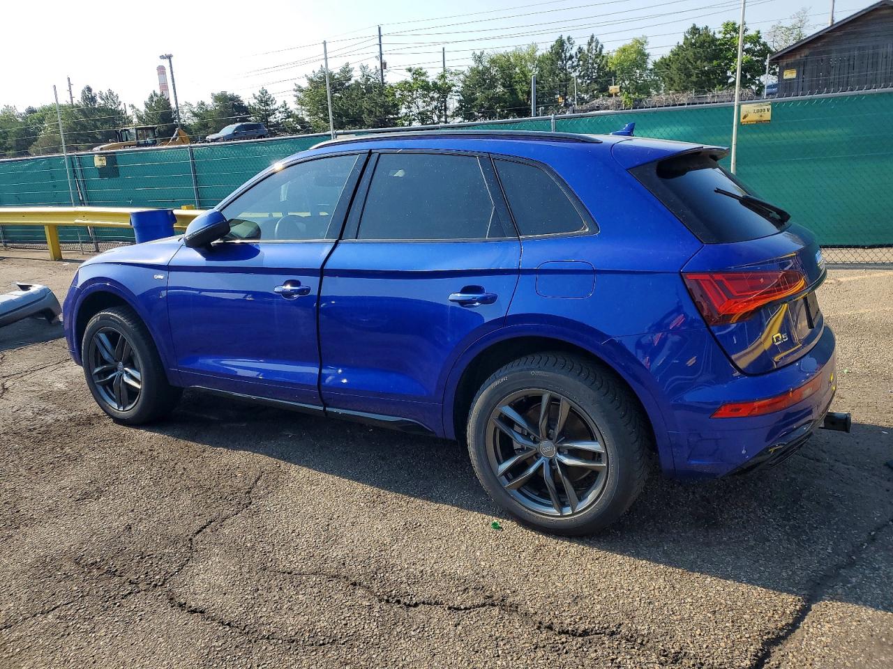 2022 AUDI Q5 E