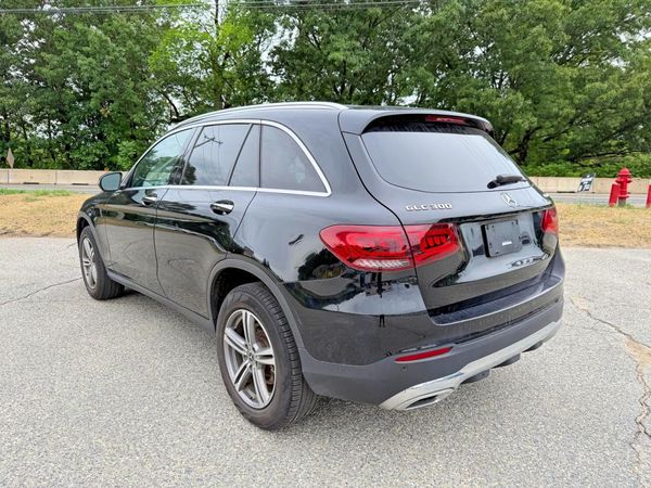 2021 MERCEDES-BENZ GLC GLC300-4M