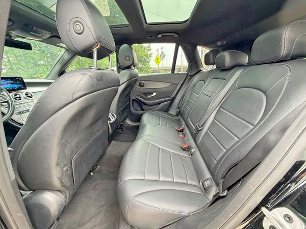 2021 MERCEDES-BENZ GLC GLC300-4M
