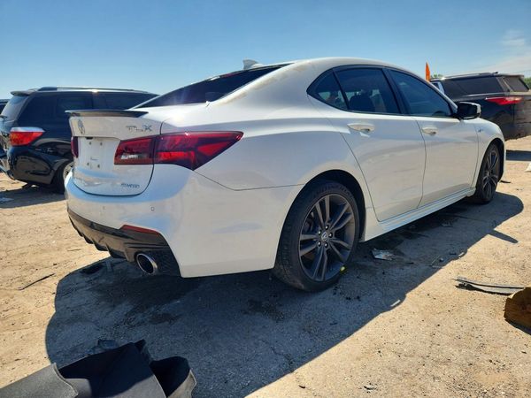 2018 ACURA TLX