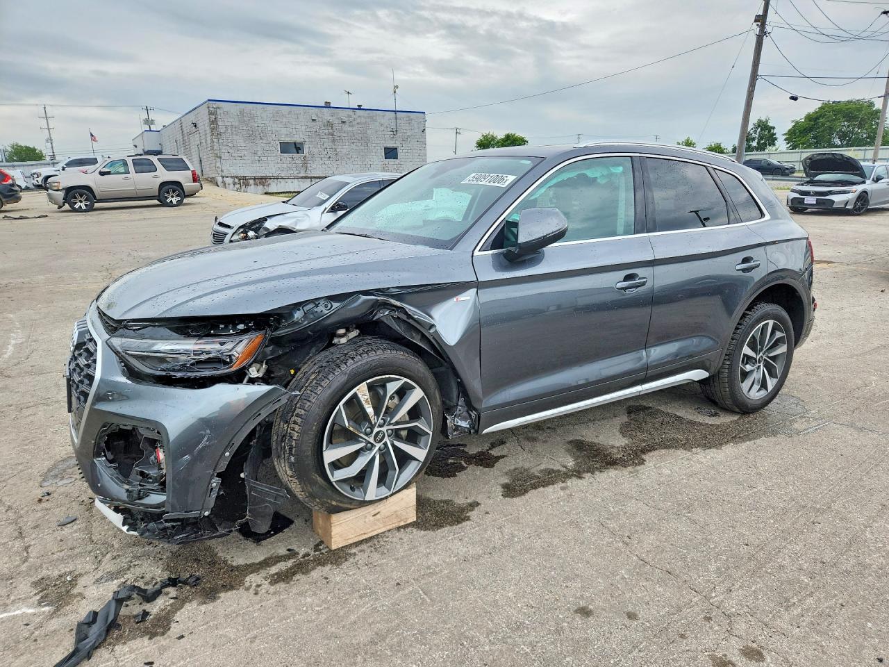 2024 AUDI Q5 S Line quattro Premium