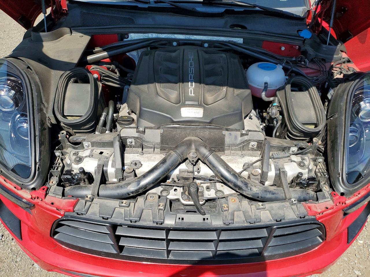 2017 PORSCHE MACAN