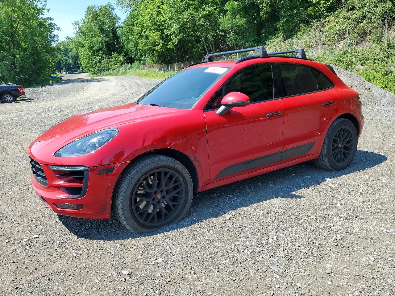 2017 PORSCHE MACAN