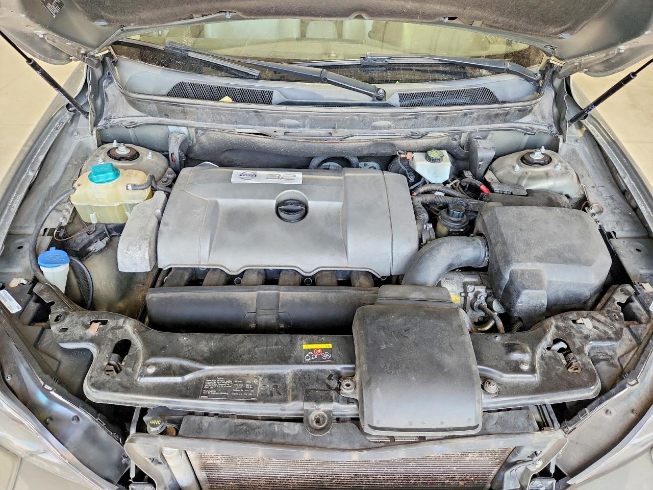 2009 VOLVO XC90