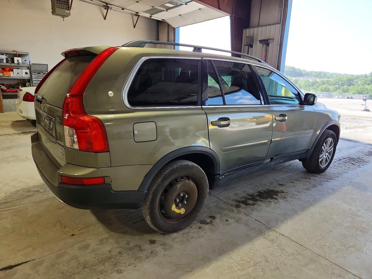 2009 VOLVO XC90