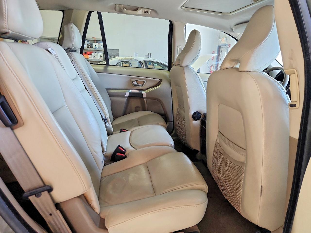 2009 VOLVO XC90