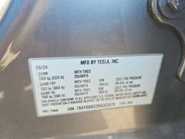 2024 TESLA MODEL Y