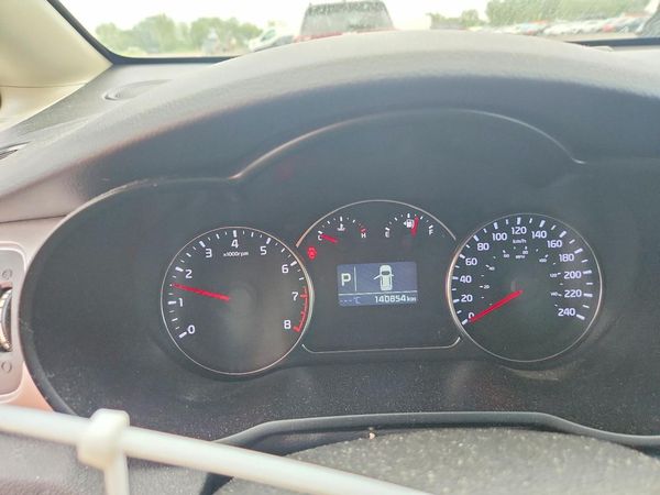 2016 KIA RONDO GL(Middle-low grade)