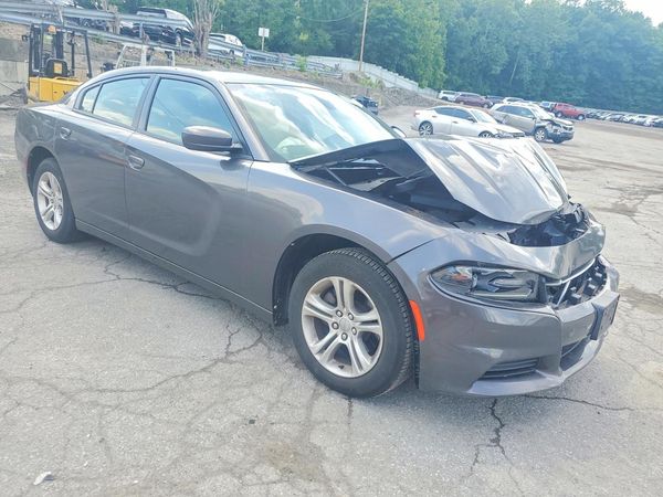 2016 DODGE CHARGER SE