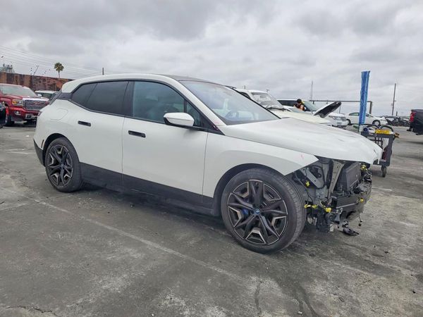 2023 BMW IX xDrive M60
