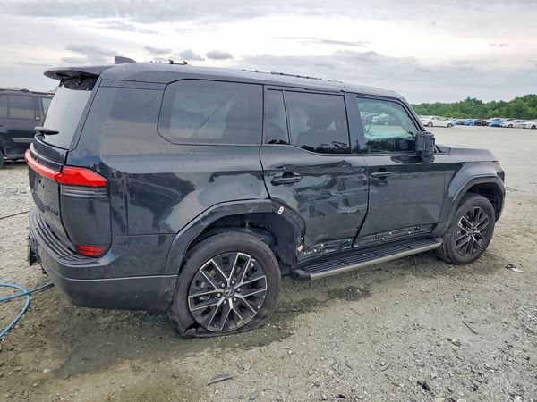2024 LEXUS GX 550