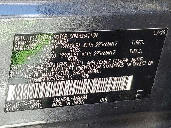 2025 TOYOTA RAV4 LE