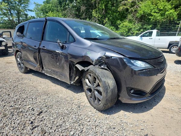 2020 CHRYSLER PACIFICA