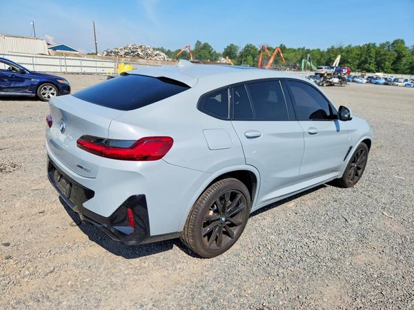 2022 BMW X4 xDrive30i