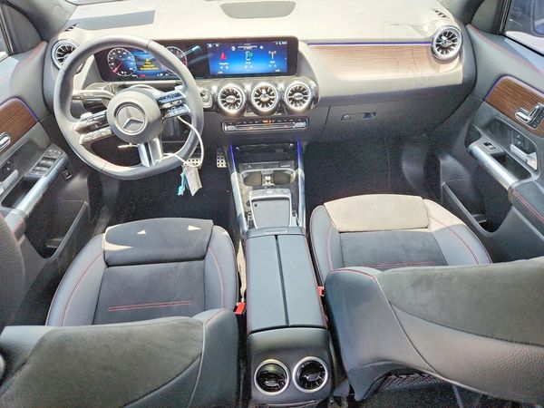 2025 MERCEDES-BENZ GLA GLA 250