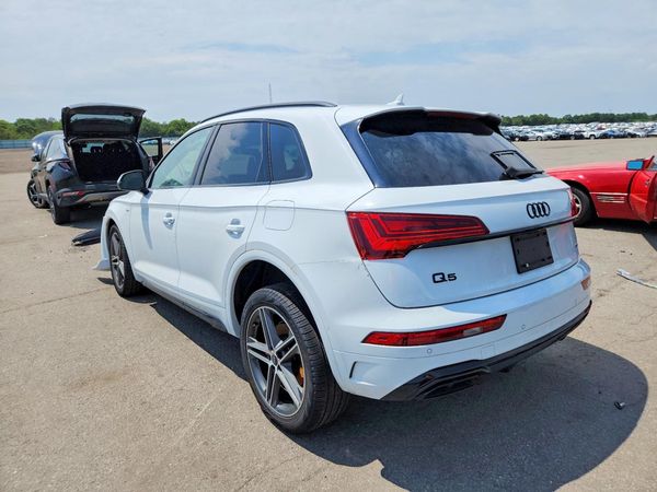 2025 AUDI Q5 E