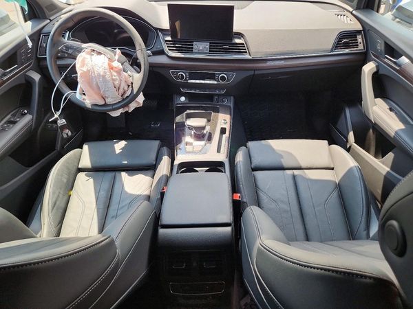 2025 AUDI Q5 E