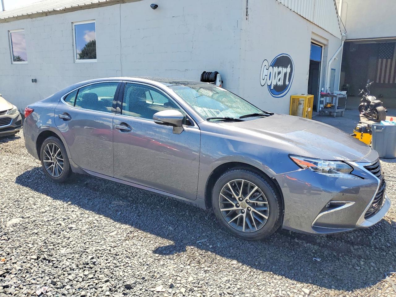 2018 LEXUS ES 350