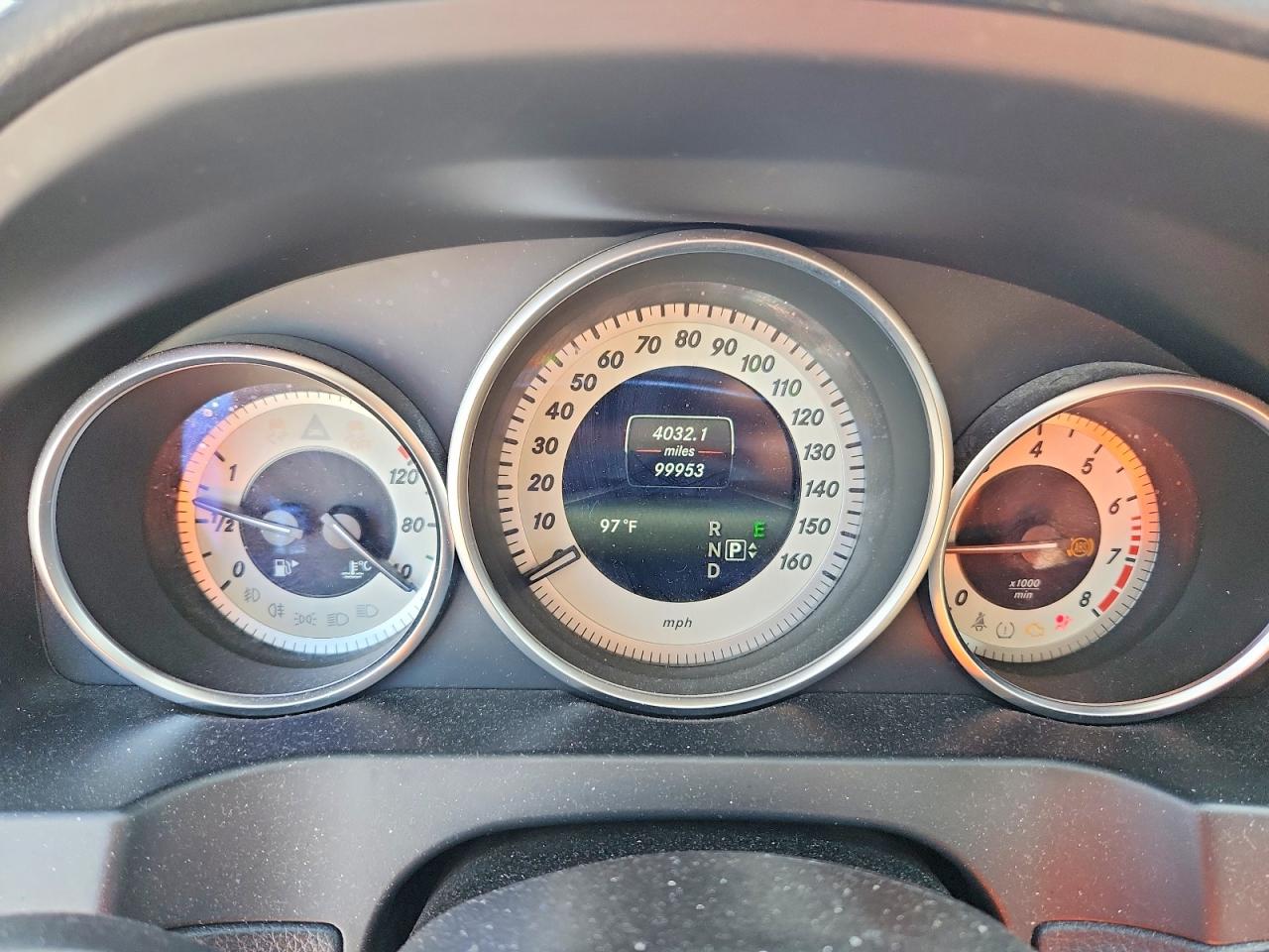 2015 MERCEDES-BENZ E E400