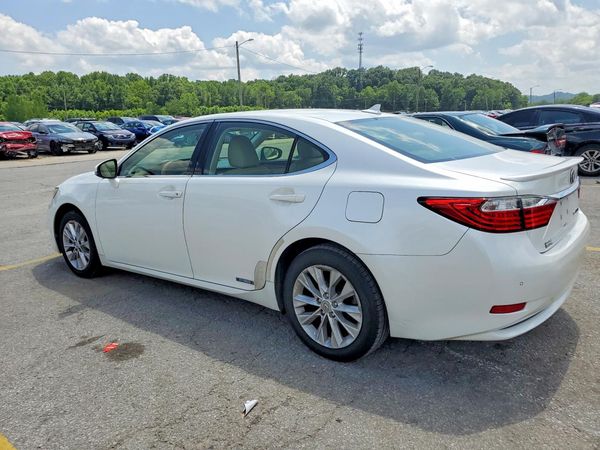 2013 LEXUS ES 300h