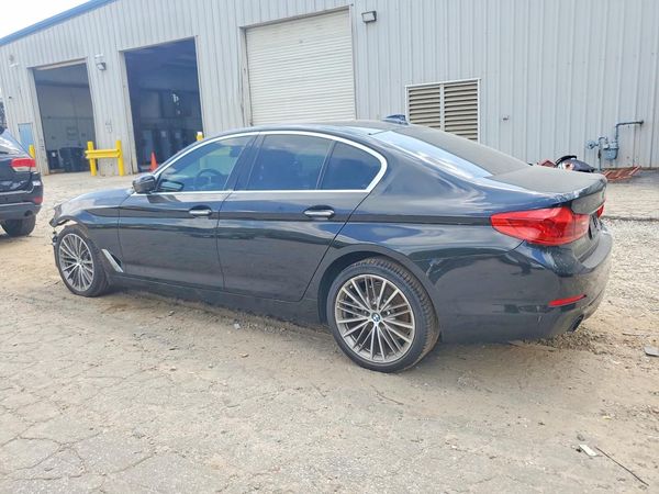 2018 BMW 530