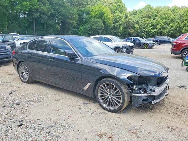 2018 BMW 530