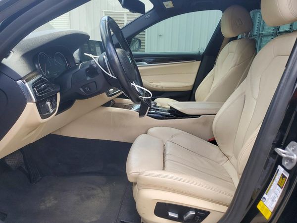 2018 BMW 530