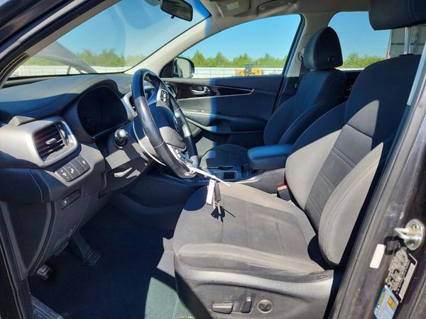 2020 KIA SORENTO L, LX, S