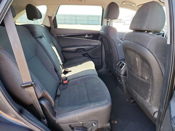 2020 KIA SORENTO L, LX, S