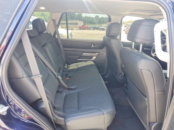2024 TOYOTA SEQUOIA