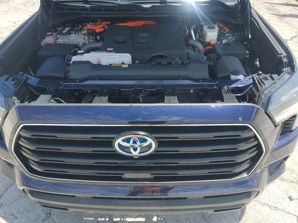 2024 TOYOTA SEQUOIA