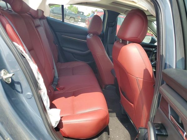 2025 MAZDA 3 Preferred Package