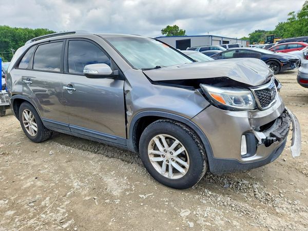2014 KIA SORENTO Base/ LX