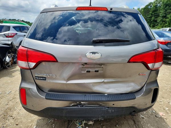 2014 KIA SORENTO Base/ LX