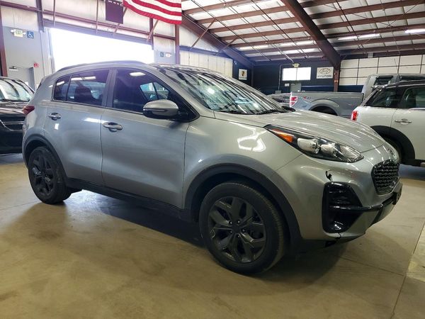 2022 KIA SPORTAGE — Passenger 3/4