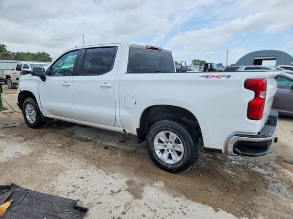 2024 CHEVROLET SILVERADO LT