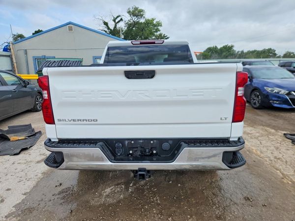 2024 CHEVROLET SILVERADO LT