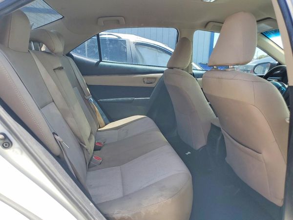 2015 TOYOTA COROLLA