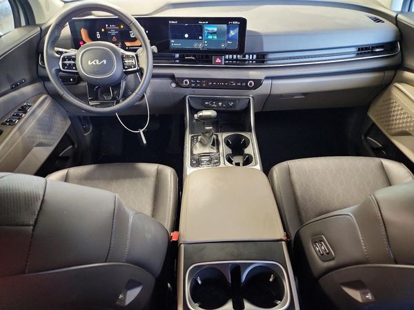 2025 KIA CARNIVAL EX