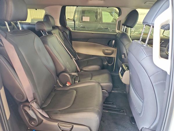 2025 KIA CARNIVAL EX