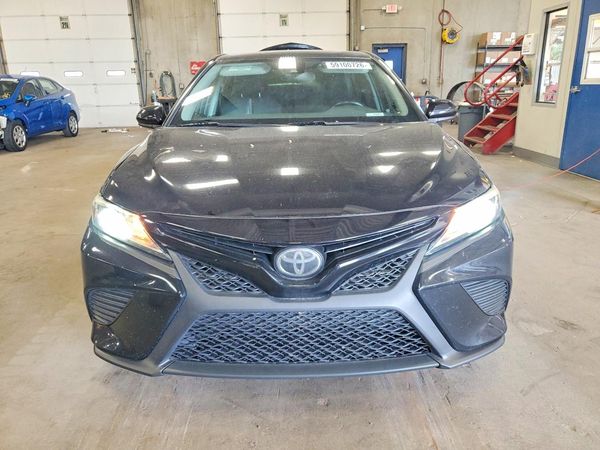2019 TOYOTA CAMRY