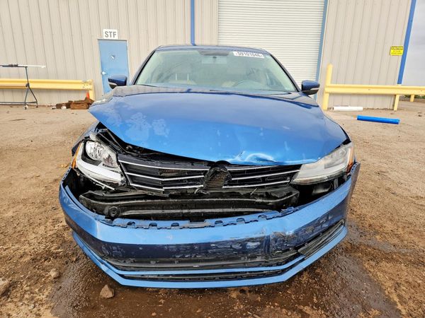 2017 VOLKSWAGEN JETTA