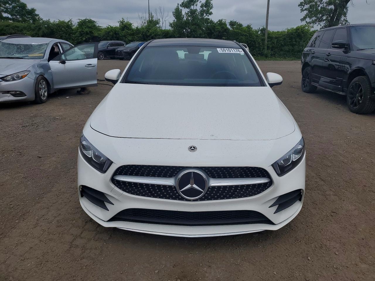 2022 MERCEDES-BENZ A