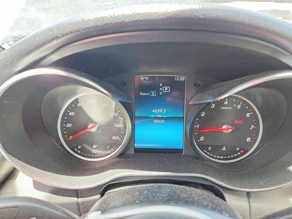 2019 MERCEDES-BENZ C C300