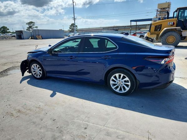 2024 TOYOTA CAMRY