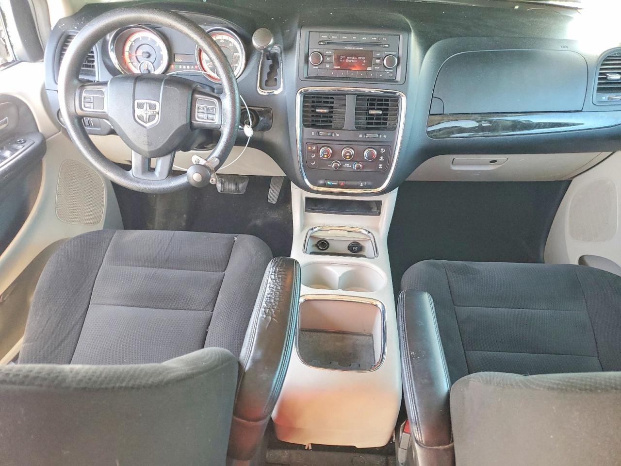 2016 DODGE GRAND CARAVAN SXT