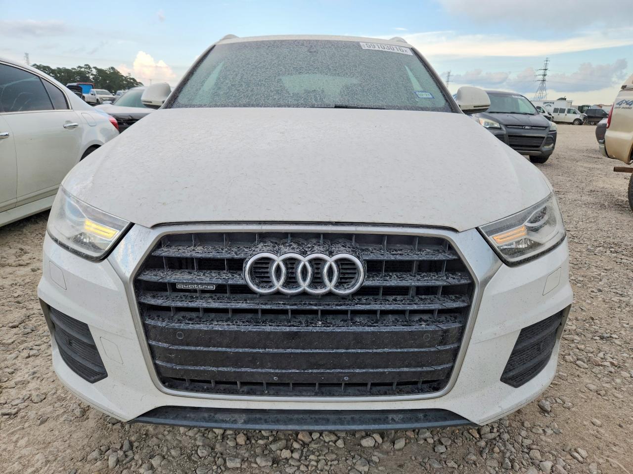 2017 AUDI Q3 quattro Premium