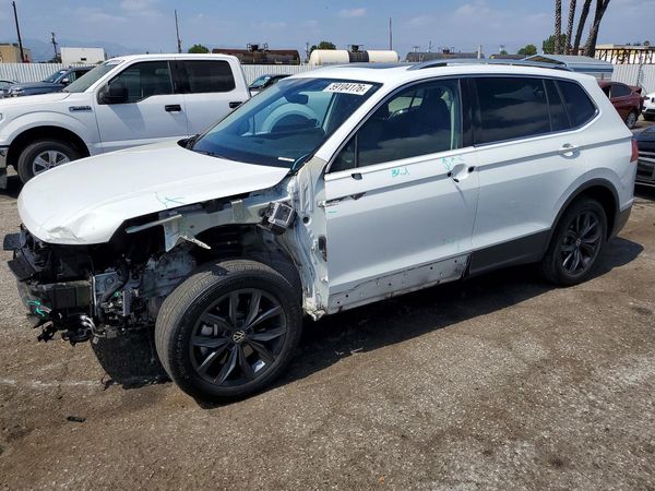 2024 VOLKSWAGEN TIGUAN SE Wolfsburg Edition