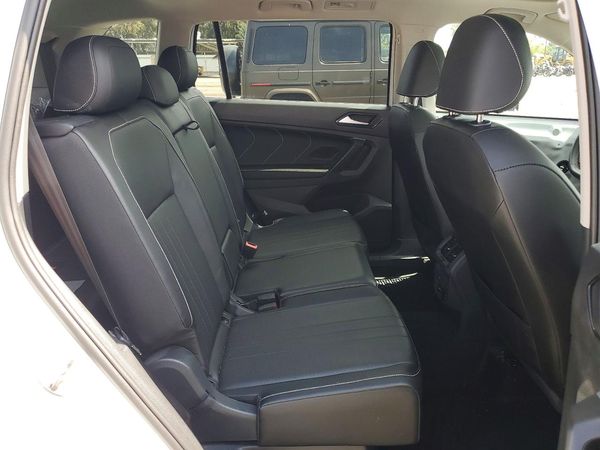 2024 VOLKSWAGEN TIGUAN SE Wolfsburg Edition